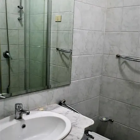 Dell'ancora